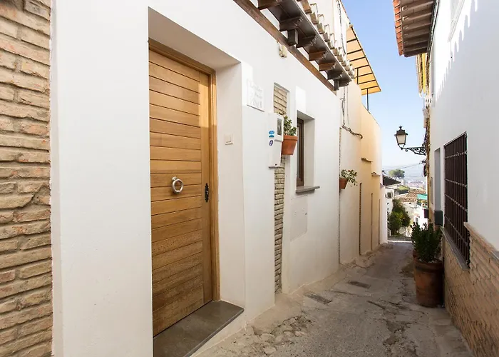 Con Terraza Y Cochera Albaycin Apartamento Granada